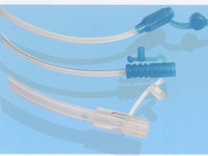 feeding tube luer fitting and sealing plug connector